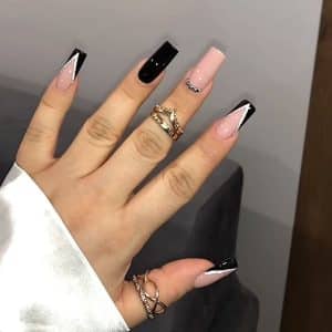 Black with Flash v-tips