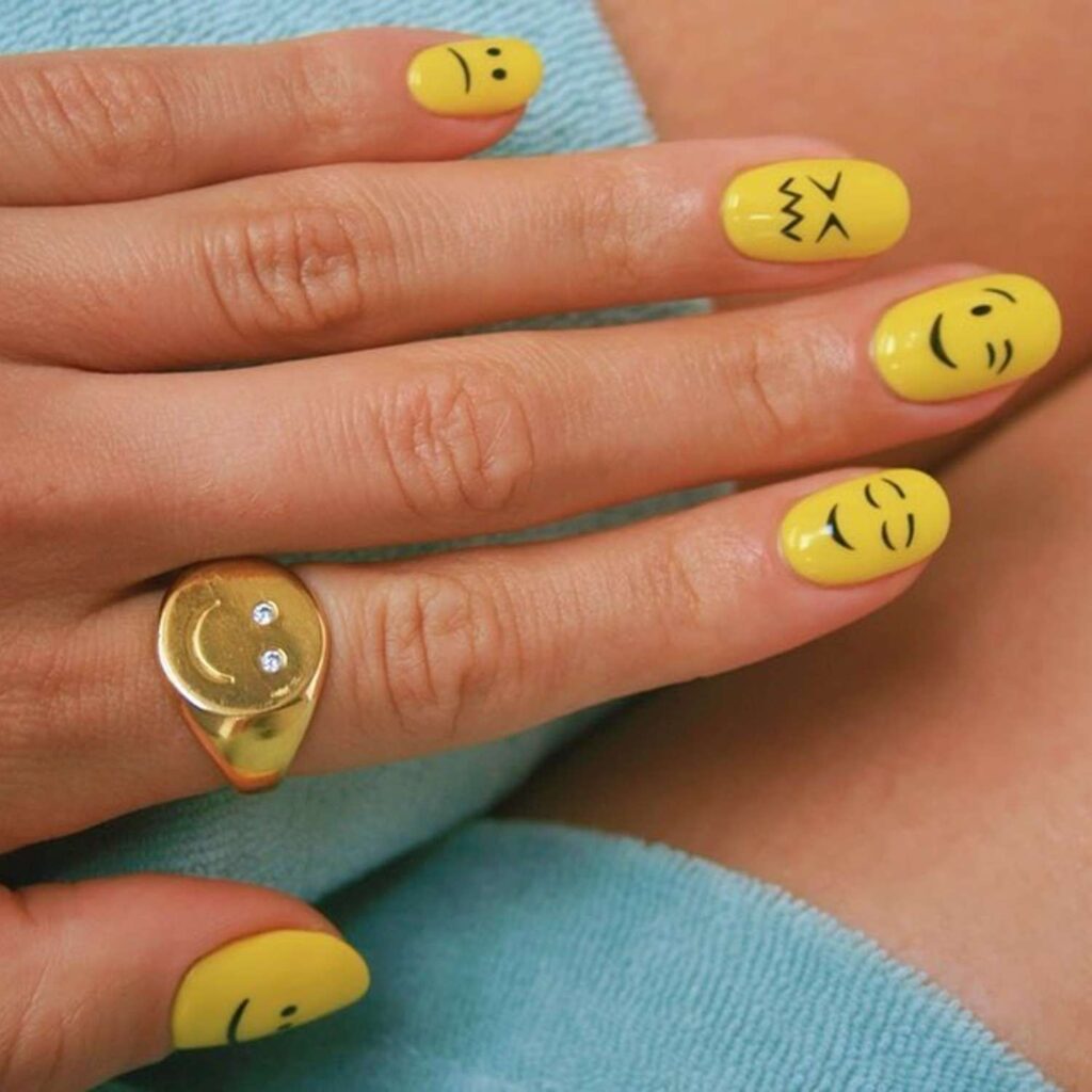 Emoji Nails x