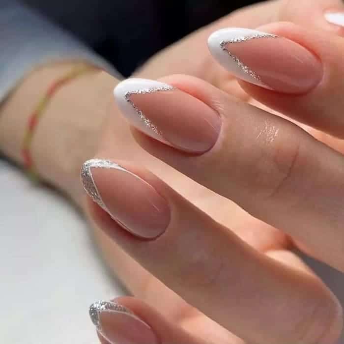 french tips nail dip design