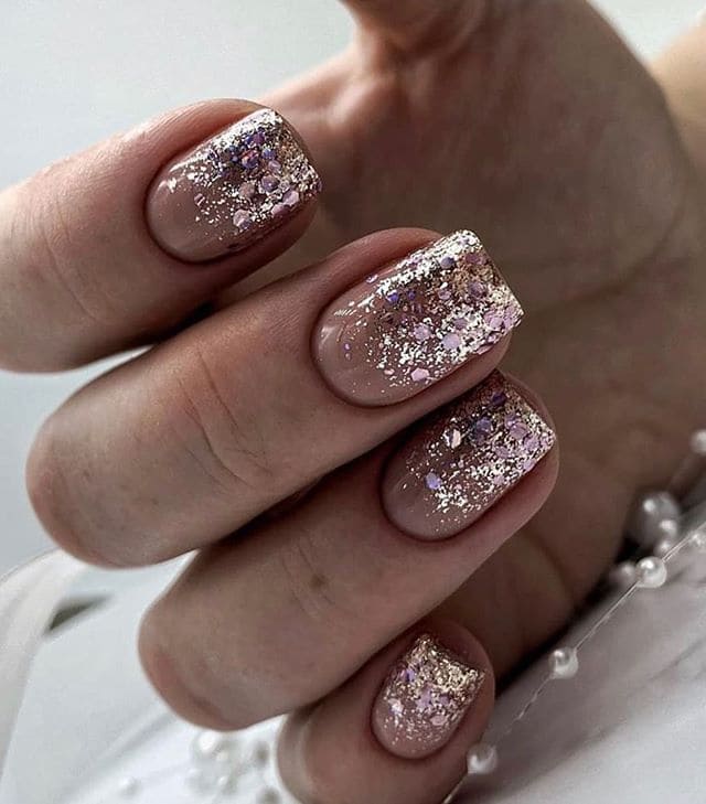pink color glitters nails