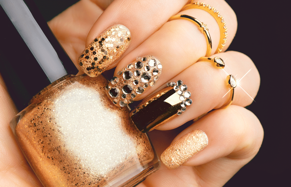 gold nails