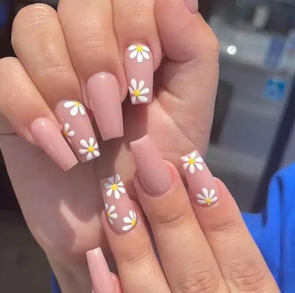 nude nails with white and yellow daisies nude coffin nails short coffin nails coffin nail design coffin nail design coffin nail design short coffin nail desi x Nude Base Flower Nail Art Design