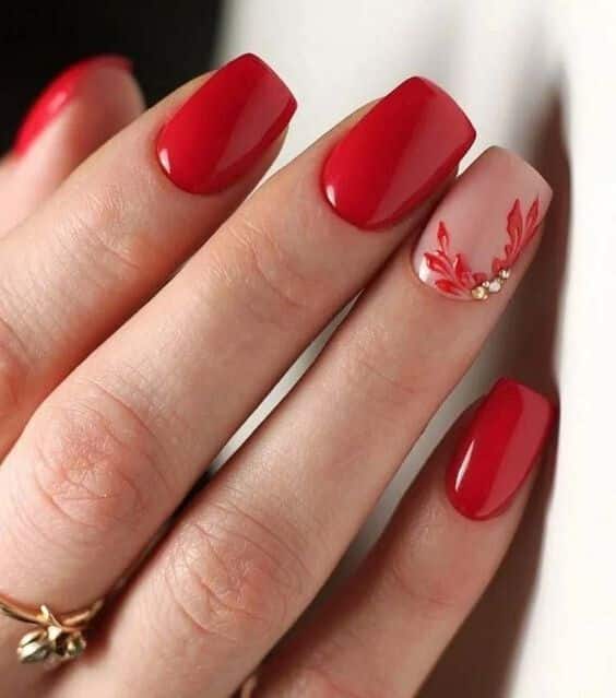 short red nails with one nail in nude pink color and beads short red nails with one nail in nude pink color and beads