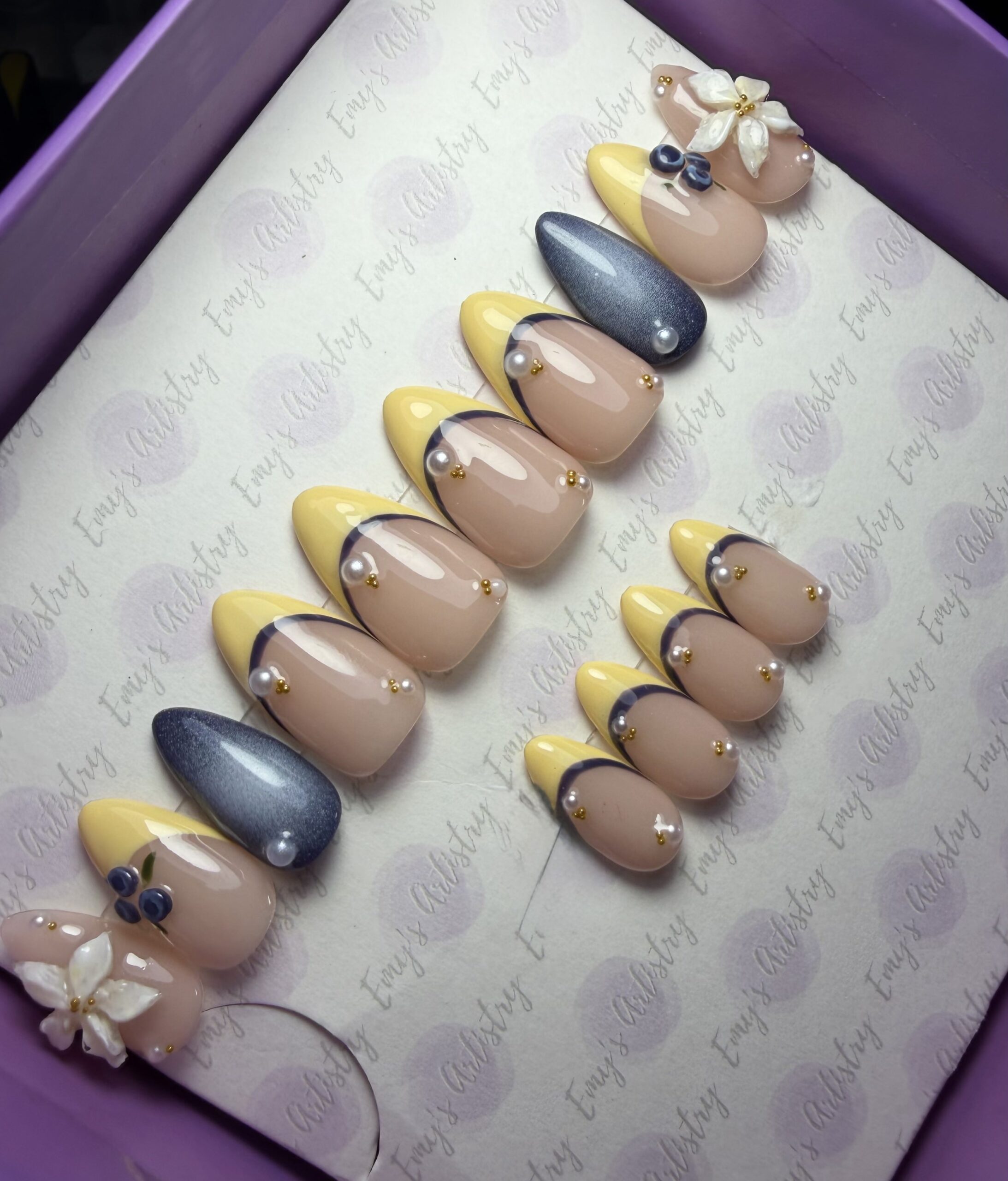 Lemon Bluebell