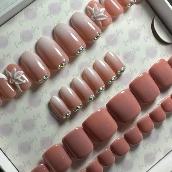 Petal French Pair